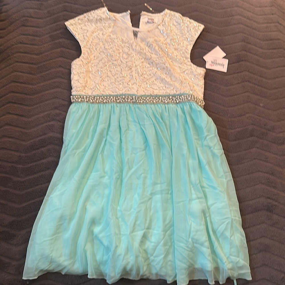 Speechless kids dress
